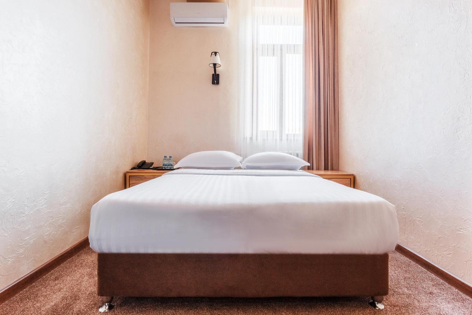 Western Suites Hotel Taschkent Exterior foto